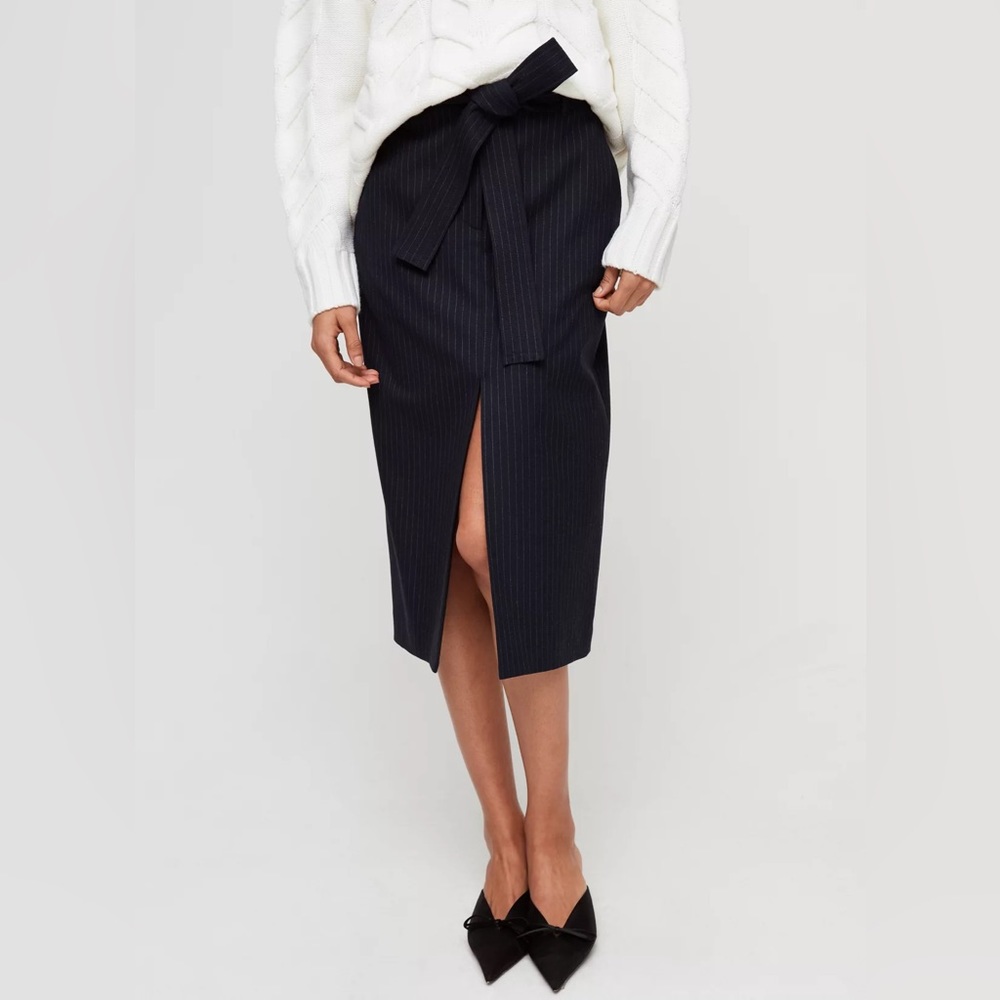 Wilfred Aritzia Jallade / Tie Front Skirt